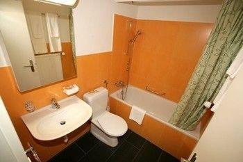 Апартаменти Swiss Star Zurich Oerlikon - Self Check-In Екстер'єр фото